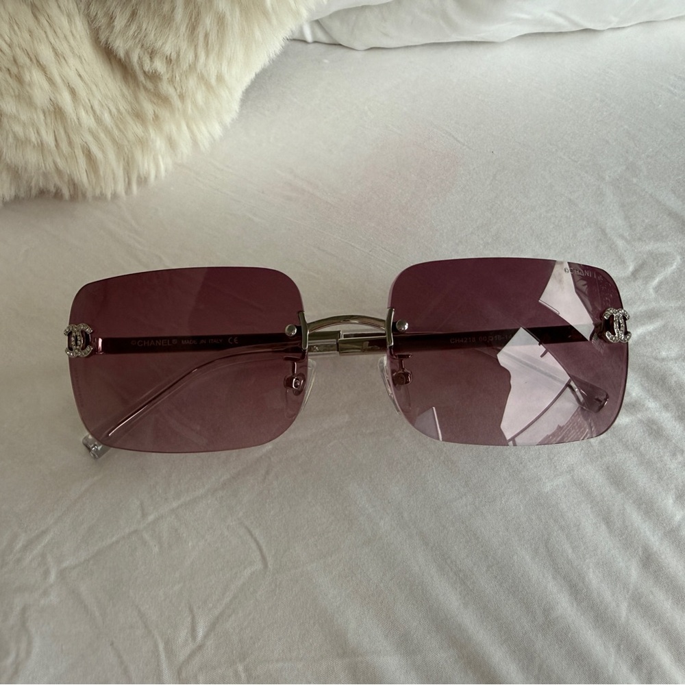Vintage Chanel Chic Sunglasses